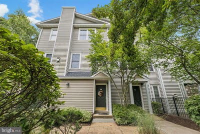/international/us/4542-superior-square-fairfax-va-110108259991/