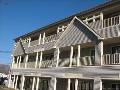 /international/us/79-danbury-road-ridgefield-ct-110108440190/