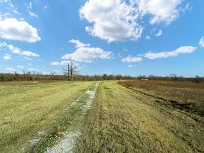 /international/us/county-road-721-groesbeck-tx-110104952481/