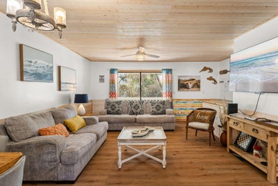 /international/us/138-n-myrtle-drive-santa-rosa-beach-fl-110106586394/