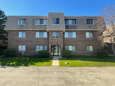 /international/us/1462-carol-court-palatine-il-110110398254/