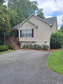 /international/us/113-bell-drive-thomasville-nc-110101476569/