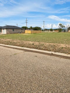 /international/us/1220-avenue-i-ralls-tx-110108546251/
