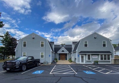 /international/us/308-w-central-st-franklin-ma-110106919470/