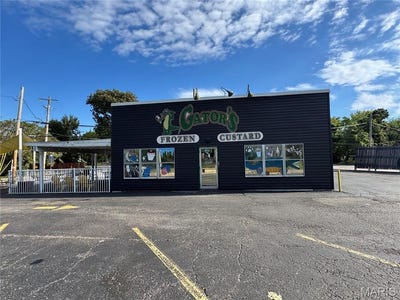 /international/us/406-w-highway-50-o-fallon-il-110104925034/