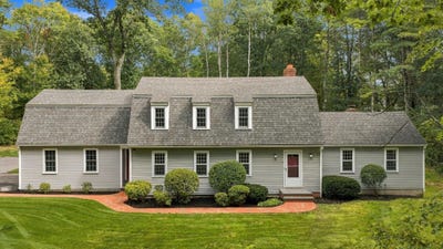 /international/us/12-pye-brook-lane-boxford-ma-110120562813/