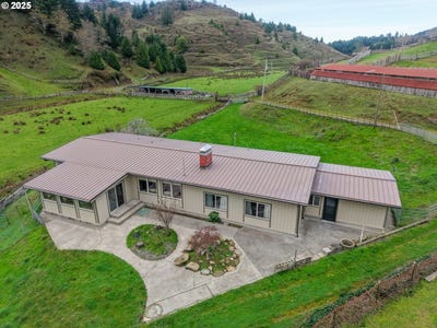 /international/us/70033-larsen-ranch-rd-northbend-or-110104102301/
