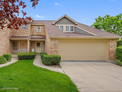 /international/us/517-renn-court-wheaton-il-110107618973/