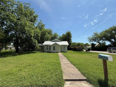 /international/us/503-n-avenue-i-clifton-tx-110099903470/