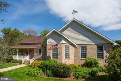 /international/us/131-rural-drive-mount-solon-va-110107340468/