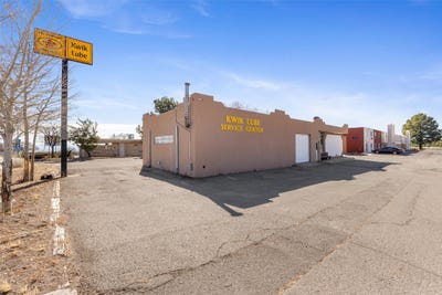 /international/us/2155-trinity-los-alamos-nm-110106149869/