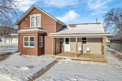 /international/us/516-campbell-avenue-wabasha-mn-110105839417/