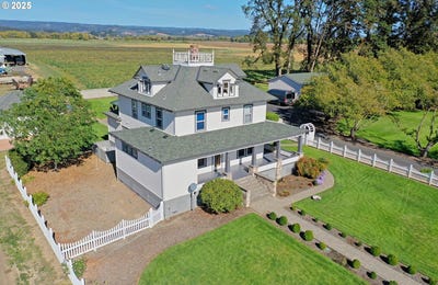 /international/us/38315-nw-harrington-rd-cornelius-or-110096856651/