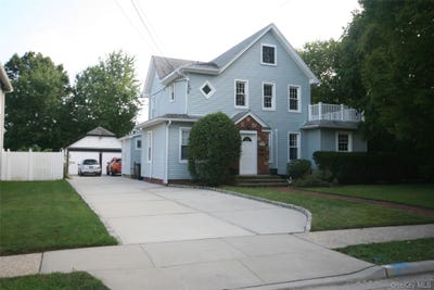 /international/us/99-centre-avenue-east-rockaway-ny-110108802446/
