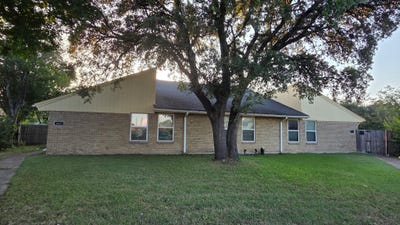 /international/us/603-woodhaven-place-richardson-tx-110108767627/