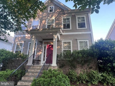 /international/us/7222-conway-place-ruther-glen-va-110099857202/
