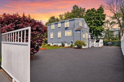 /international/us/47-leonardo-ave-malden-ma-110108362117/