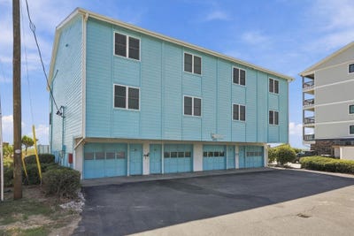 /international/us/813-n-ocean-blvd-surfside-beach-sc-110120090629/