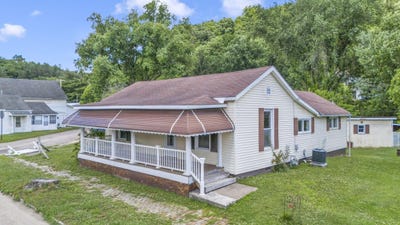 /international/us/522-poplar-street-nelsonville-oh-110109068734/