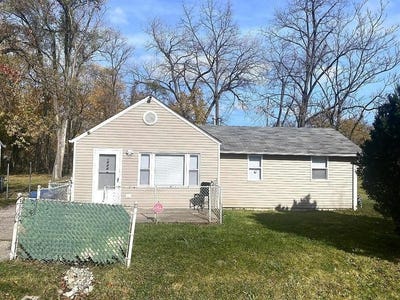 /international/us/6204-w-29th-avenue-gary-in-110106536072/