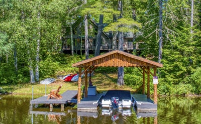 /international/us/163-vosburgh-rainbow-lake-ny-110101214331/?lang=zh-tw