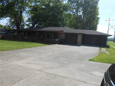 /international/us/3672-amity-lane-monroe-oh-110107825374/