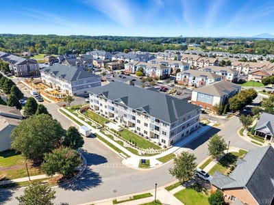 /international/us/419-rotunda-street-lynchburg-va-110108080336/