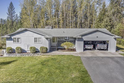 /international/us/1140-pine-st-kettle-falls-wa-110107653161/