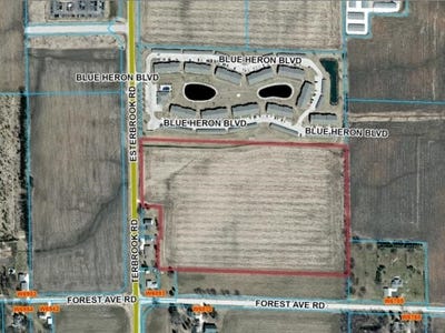 /international/us/esterbrook-road-fond-du-lac-wi-110104332354/