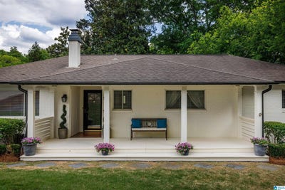 /international/us/3501-park-lane-mountain-brook-al-110107693933/