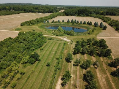 /international/us/5140-37-mile-road-bruce-township-romeo-mi-110098658332/?lang=en
