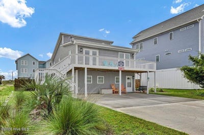 /international/us/1720-n-new-river-drive-surf-city-nc-110120042023/