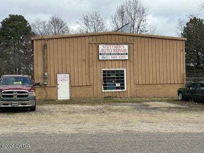 /international/us/98-oak-hill-street-camden-tn-110105876052/