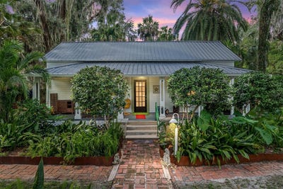 /international/us/5881-avenue-h-mc-intosh-fl-110100046634/