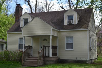 /international/us/23404-plum-hollow-street-southfield-mi-110107848243/