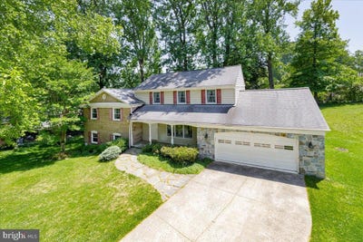 /international/us/4-sussex-court-potomac-md-110108470399/