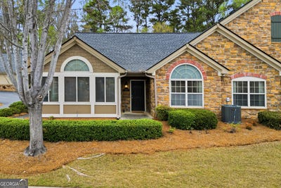 /international/us/5226-stone-village-circle-nw-kennesaw-ga-110106846126/