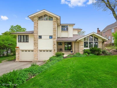 /international/us/hinsdale-il-110107959219/