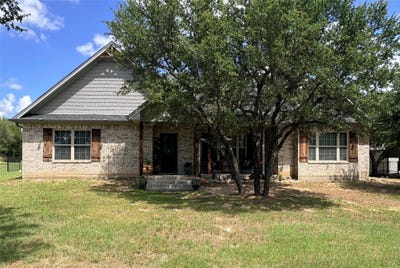 /international/us/225-robert-parker-way-eastland-tx-110108576973/