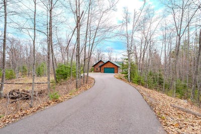 /international/us/4387-double-oaks-trail-rhinelander-wi-110107667321/