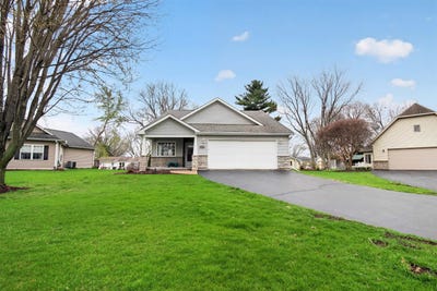 /international/us/2950-grove-street-beloit-wi-110107609118/