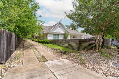 /international/us/2802-warren-st-austin-tx-110107546610/