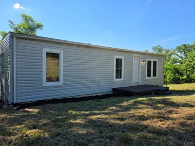 /international/us/324-new-joy-drive-rustburg-va-110108780592/