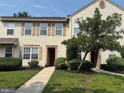 /international/us/19-foxglove-drive-delran-nj-110103624107/