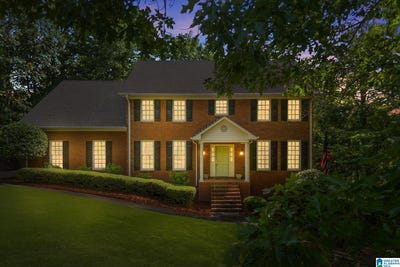 /international/us/3211-mountain-ridge-circle-birmingham-al-110108552004/