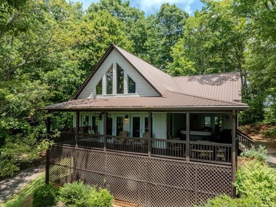 /international/us/50-wilson-drive-bryson-city-nc-110101090970/