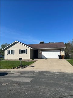 /international/us/100-capelle-street-spring-valley-mn-110108205894/