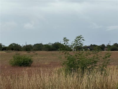 /international/us/tba-2-french-street-lot-1-alice-tx-110108449179/