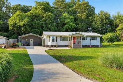 /international/us/134-oakwood-terrace-chickamauga-ga-110108492714/