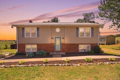 /international/us/935-turkey-mountain-rd-amherst-va-110107826496/